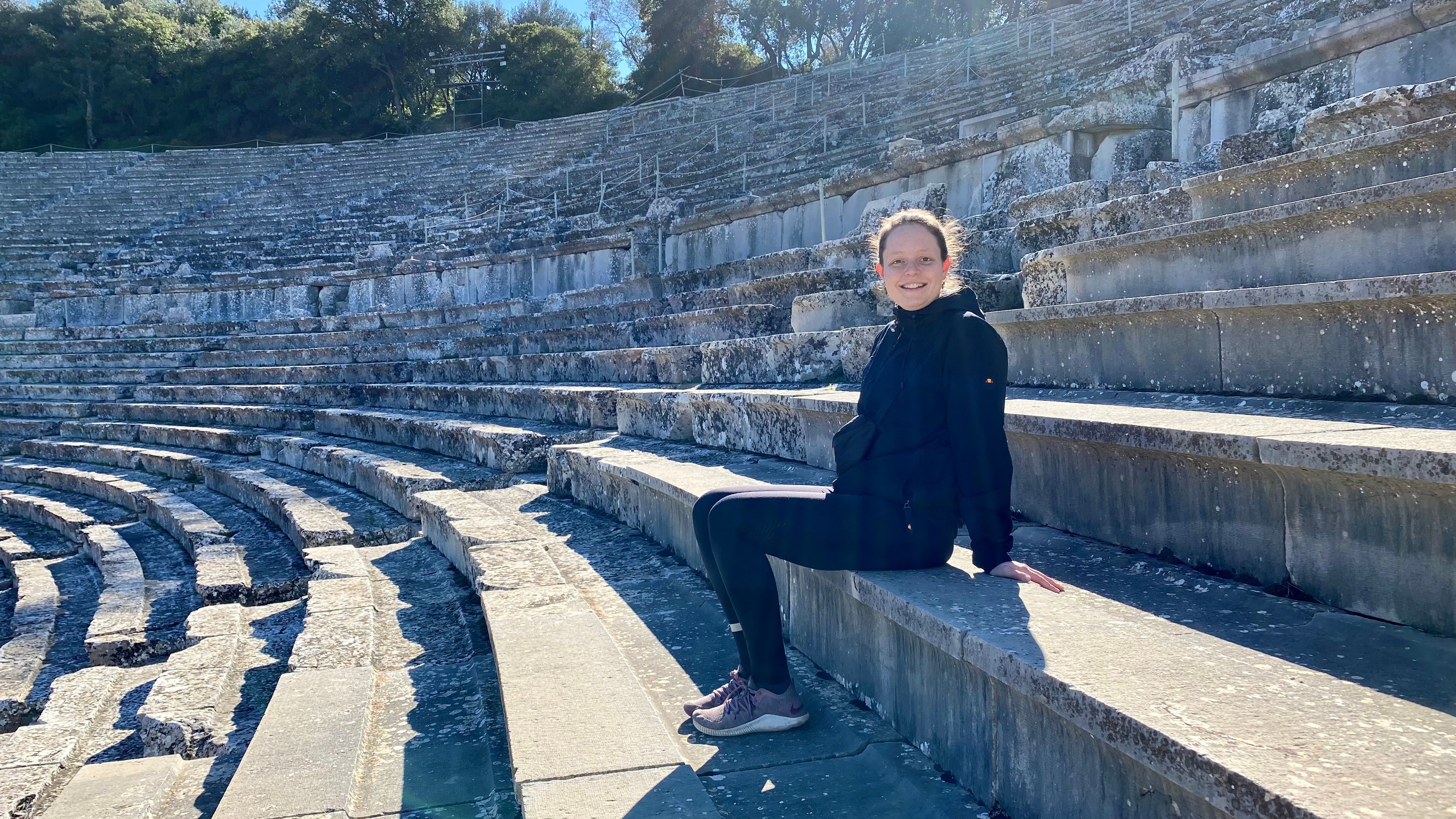 Manu auf der Tribüne