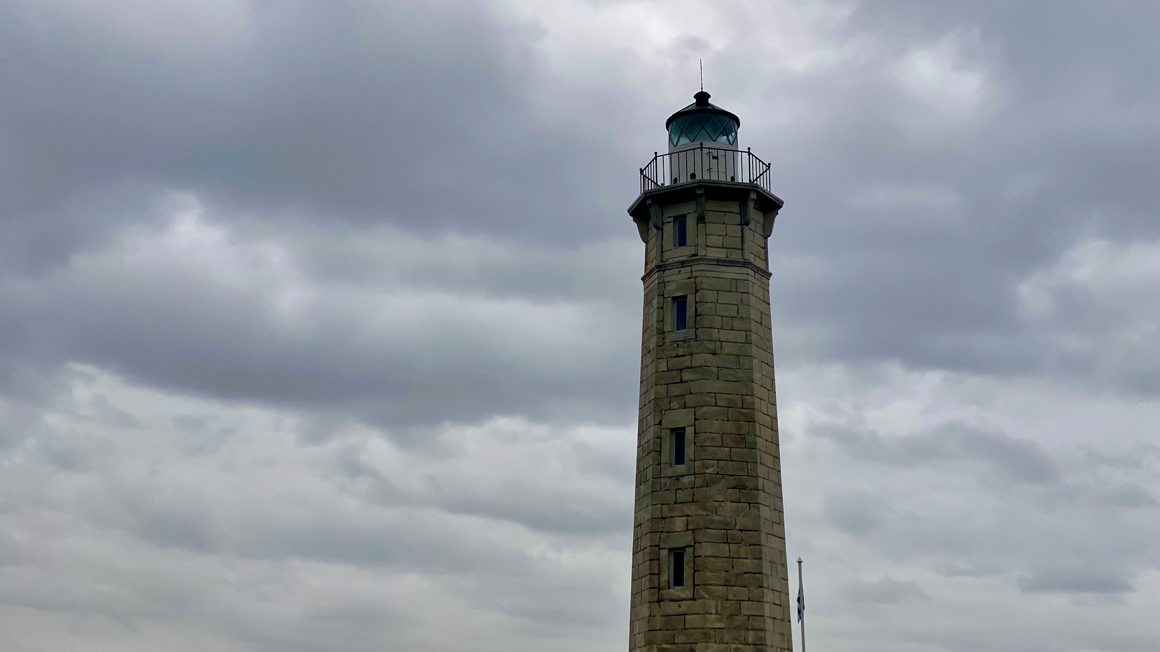 Leuchttum in Yithion