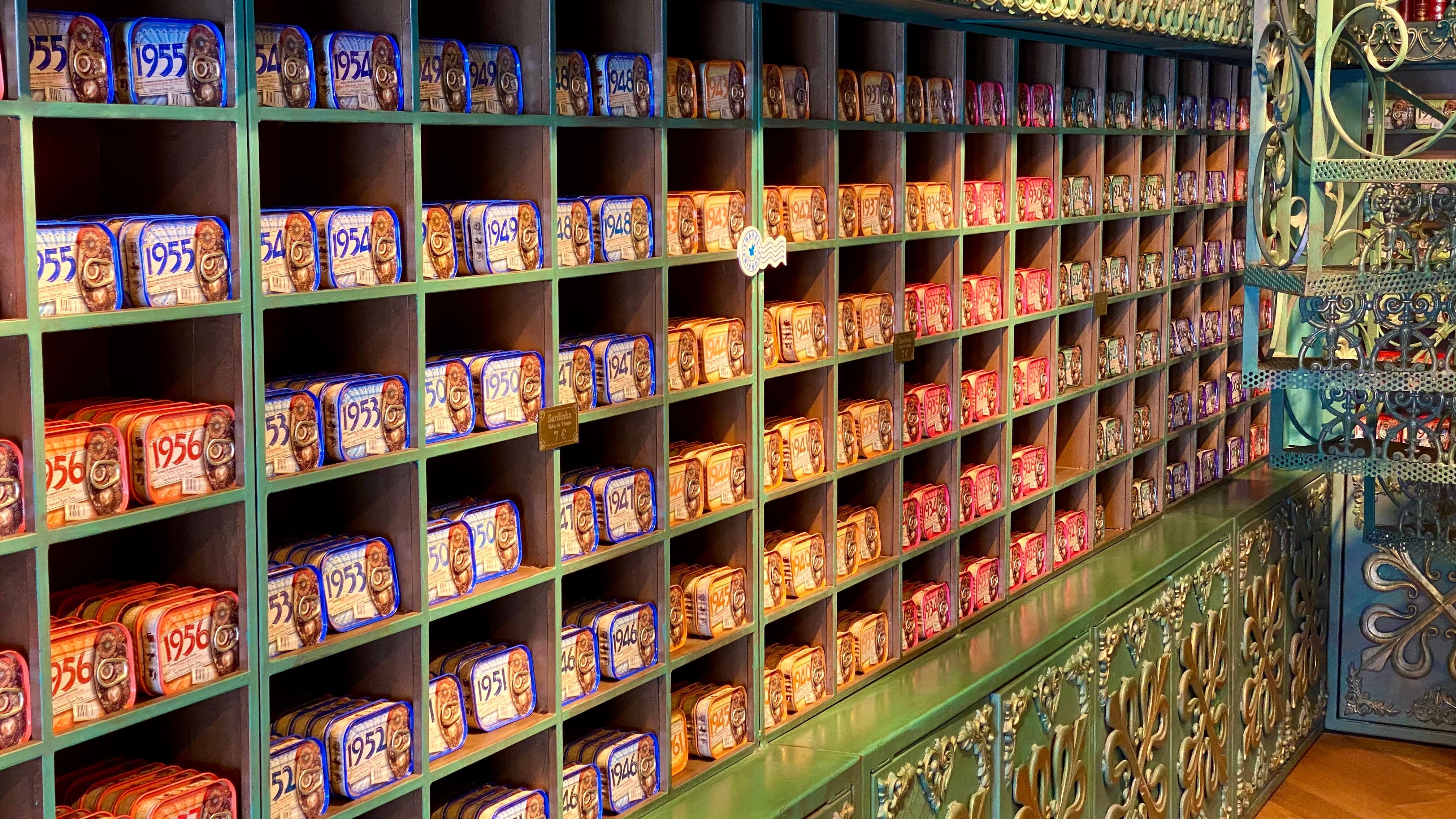 Bunte Konserven in Óbidos